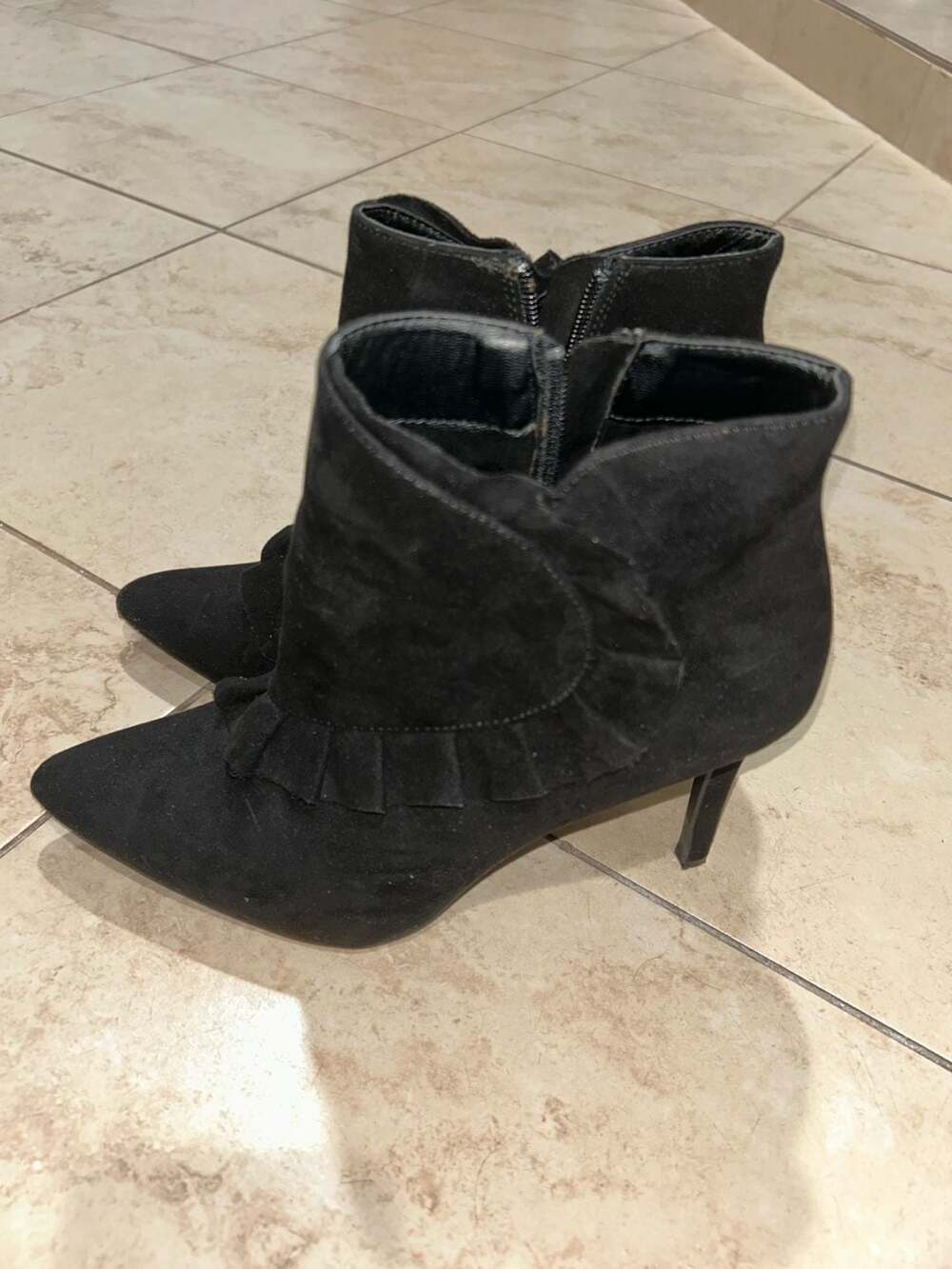 Unbranded Black Faux Suede Pointed Toe Ruffle Ankle Stiletto Boots Size 11